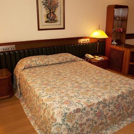 Hotel Gran Corona São Paulo Zimmer foto